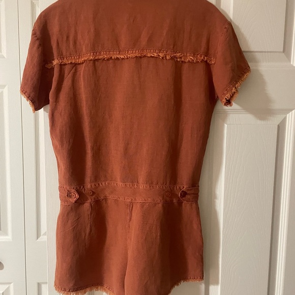 YOUNG FABULOUS & BROKE YFB LINEN BLEND FELIX PAPRIKA ROMPER - XS - Picture 6 of 9